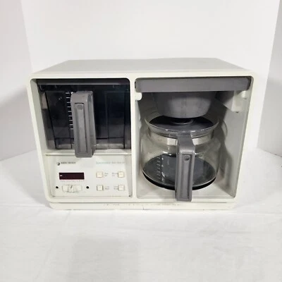 Vintage Black & Decker SpaceMaker SDC3A 10 Cups Coffee Maker Home/Camper/RV - Image 1 of 4