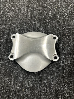 YAMAHA VMAX 1200 ВИЛКА СКОБА - Изображение 1 из 2