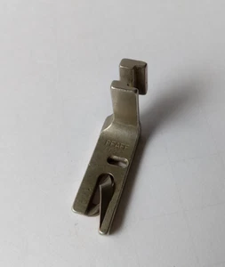 Vintage Pfaff Sewing Machine 3mm Rolled Hemmer Foot Part #46261 X 1.5 - Picture 1 of 6