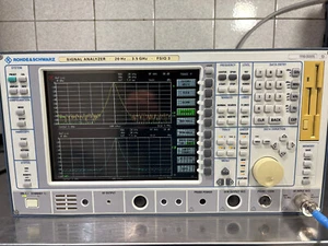 Analizator widma Rohde & Schwarz FSIQ 3 20Hz-3GHz - Zdjęcie 1 z 24