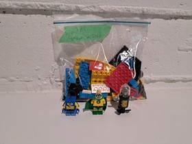LEGO SpongeBob SquarePants 3815 Heroic Heroes of the Deep Complete Set with Figs