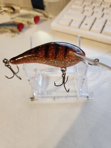 VINTAGE STRIKE KING FISHING LURE - Picture 1 of 7