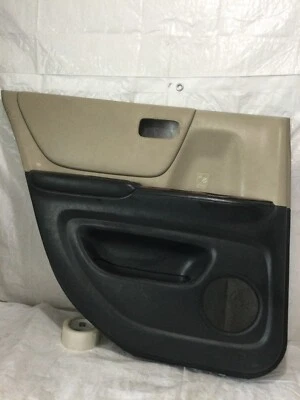 Panel de moldura de puerta del conductor trasero izquierdo Toyota Highlander 2001-2003 OEM Foto 1 de 4