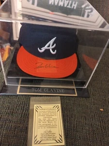 TOM GLAVINE Signed New-Unused NEW ERA Hat With Case ATLANTA BRAVES COA - Picture 1 of 12