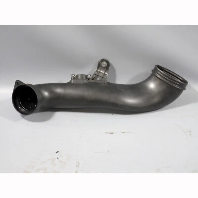 Caja de tubo de inducción de aire de plástico turbo único BMW E90 335i E82 135i N55 a turbo Foto 1 de 3