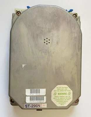 Vintage Seagate ST296N 85mb 3600 RPM 5.25" SCSI SE Internal Hard Drive. Used. - Image 1 of 4