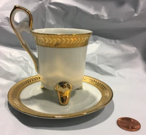 Taza y platillo de café vintage de porcelana dorada blanca demitasse porcelana cerámica 4 1/2" - Imagen 1 de 3