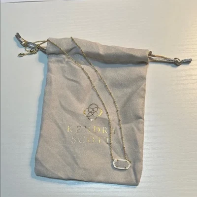 Collar Kendra Scott Oro Elisa Blanco Drusy con Cadena Ajustable Foto 1 de 4