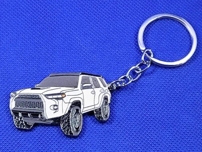 Chaveiro Toyota 4Runner 4 Runner Acessórios Mods Chaveiro de Metal Preto Branco - Imagem 1 de 4