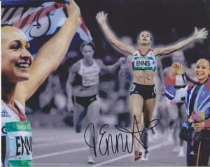 JESSICA ENNIS SIGNED PHOTOGRAPH - Foto 1 di 1