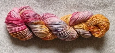 100 g handgefärbte 4-fach Sockenwolle mit Lurex - Bild 1 von 4