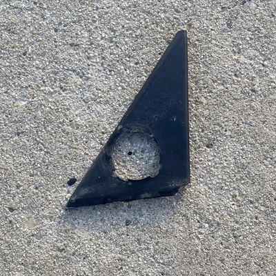 Металлическая пластина наружного зеркала со стороны водителя Volvo 240 242 244 245 1975-1985 треугольник - Изображение 1 из 4