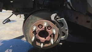 Husillo Nudillo Delantero CHEVY COLORADO Izquierdo 04 05 06 07 08 - Imagen 1 de 2