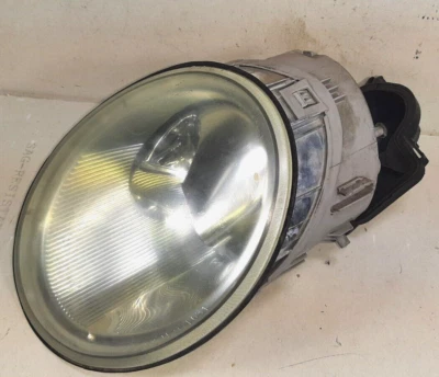 Conjunto de lámpara de luz delantera Volkswagen Beetle 1998-2005 conductor izquierdo Foto 1 de 4