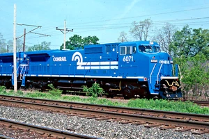 Original Dia Conrail C40-8W 6071 bei Erie, PA Neu Kodachrome Juni 1990 - Bild 1 von 1