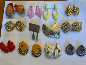 Vintage Lot of 12 Mixed Pairs Pierced Earrings Multiple Colors - Picture 1 of 2