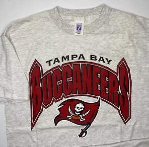 Vintage Tampa Bay Buccaneers NFL Shirt Logo 7 90s Graphic Tee Football Sz L - Picture 1 of 8