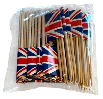 Union Jack Bandera del Reino Unido en un palillo de dientes - Sándwiches, cupcakes, artículos de fiesta - Paquete de 50 Foto 1 de 4