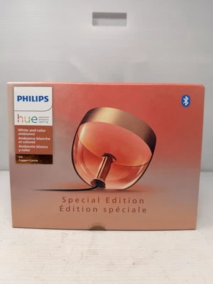 Lámpara inteligente regulable con cable Philips Hue blanca y color edición especial cobre Foto 1 de 4