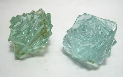 Juego de 2 - Roseta de vidrio apilado fundido en forma de rosa pisapapeles verde mar claro Foto 1 de 3