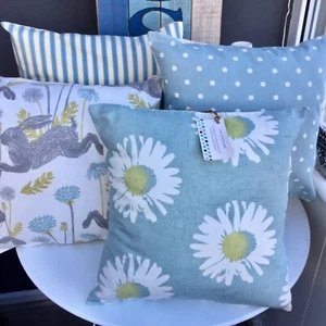 CUSHION COVER DUCK EGG BLUE DAISY FLOWER FLORAL COUNTRY SCANDI GARDEN OCHRE NEW - Picture 1 of 7