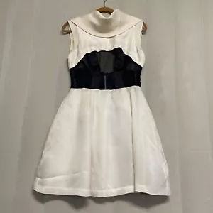Bebe Collection Damenkleid offen plissiert hinten Größe 8 100 % Seide Party Abschlussball neu mit Etikett - Bild 1 von 16