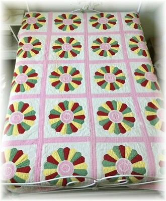 Antique Vintage Dresden Plate Quilt Pattern Hand Stitched 70" x 74" Feedsack Fun - Image 1 of 4