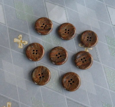 8 Beautiful Vintage Brown Plastic Italian Buttons- 7/8 inch-Item# 869 - Image 1 of 3