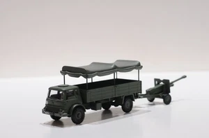 CORGI BEDFORD MK BRITISH ARMY HIGH CANVAS TRUCK PLUS 25LB GUN SCALE 1:50 PLASTIC - Picture 1 of 7