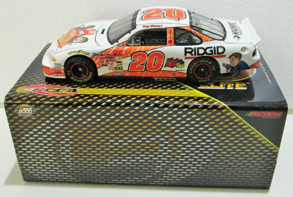 2000 RCCA action Elite 1:24 #20 tony stewart HD kis officina - 1 di 1.404 - Immagine 1 di 1