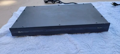 Controlador de preamplificador Elan Z 630/631 serie 1 - 3 zonas / 6 fuentes preamplificador Foto 1 de 2