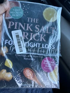 The Pink Salt Trick for Weight Loss: the Simple Recipe and 21-Day Challenge to B - Foto 1 di 7