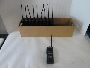 MOTOROLA LOT OF 10 H01UCF6PW1BN MTS 2000 WITH BATTERIES AND ANTENNAS - Picture 1 of 10