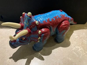 2006 Mattel Walk and Roar Triceratops Dinosaur - Damaged See Photos - Bild 1 von 12