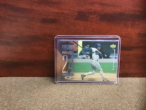 Ken Griffey, Jr 1994 Upper Deck Electric Diamond The Future is Now Insert #53 🔥 - Picture 1 of 2