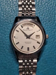 Vintage 60's Ricoh 25 Jewels Dynamic vanguasd Day-Date Automatic Gents Watch - Picture 1 of 10