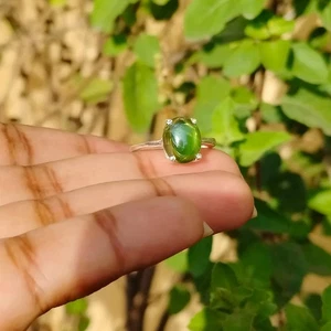 Lindy Star Sapphire Ring AAA Quality Green Star Gemstone Ring 925 Sterling Ring - Foto 1 di 5