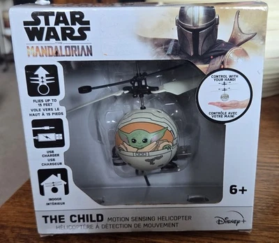 Star Wars The Mandalorian The Child Grogu UFO Motion Sensing Helicopter-NEW - Image 1 of 4