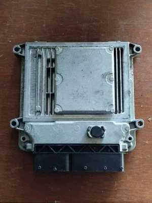 KIA CEE'D Hatchback ED Engine Control Unit 391202b602 1.60 Diesel 2011 31939164 - Immagine 1 di 4
