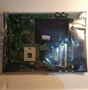 Dell OEM Vostro 1014 Motherboard System Board - VV4D - Picture 1 of 4