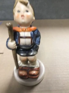 Goebel Hummel Figurine LITTLE HIKER #16 1/0 1 c 1950-1956 | 5.75" | Vintage - Picture 1 of 10