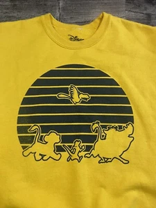Disney The Lion King Graphic Print Yellow Gold Sweatshirt Tribe Sunrise Size M - Picture 1 of 8