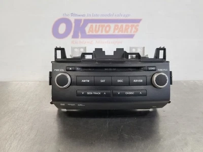 11 2011 Toyota Land Cruiser radio receptor de audio 8612060F80 Foto 1 de 4