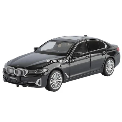 1:24 BMW 530Li Model Car Diecast Sedan Toy Cars Toys for Boys Kids Gifts Black - Image 1 of 4