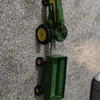 Vintage ERTL John Deere 1958 Model "630 LP" Tractor 1/43 NEW #5599-1HEO 1989 - Image 1 of 3