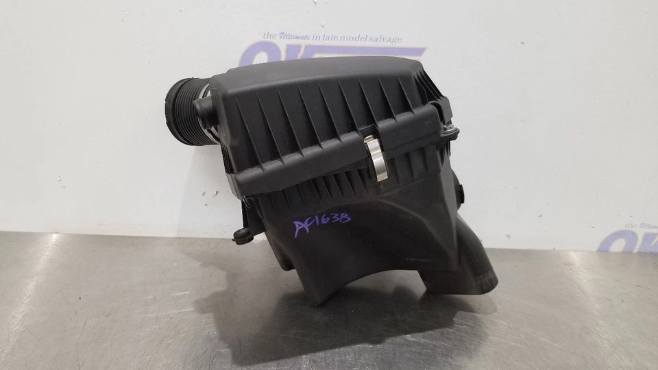 07 BMW M6 E63 5.0L AIR CLEANER AIR BOX RIGHT PASSENGER 13717839023 - Image 1 of 4