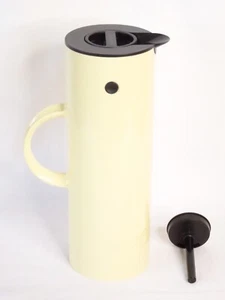 Stelton Isolierkanne EM77, 1 Liter, Weiss Sehr gut erhaltene Kanne der Marke Ste - Bild 1 von 6