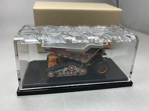 Matchbox ca.1/66 Dump Doozer Bronze Pre Toy Fair 2014 in Crystal Case - Bild 1 von 6