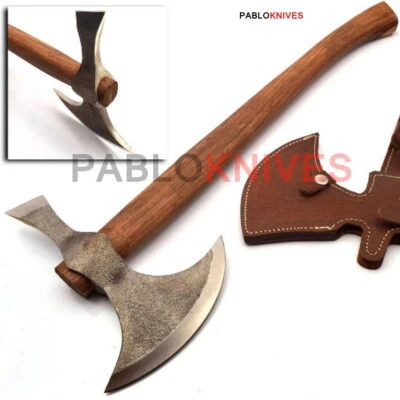 Pequeña hacha vikinga de caza de acero al carbono forjada a mano con mango de madera Foto 1 de 4