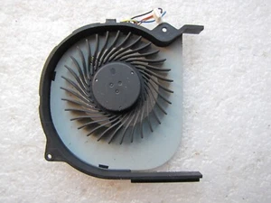 Ventilador enfriador CPU Sony Vaio VPCEK (PCG-61B11V) (P/N: KSB06105HB) - Imagen 1 de 2